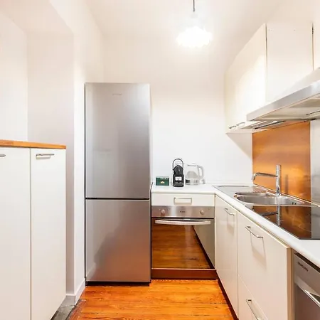 Bocconi 2 In Stile Corte Milanese Apartamento